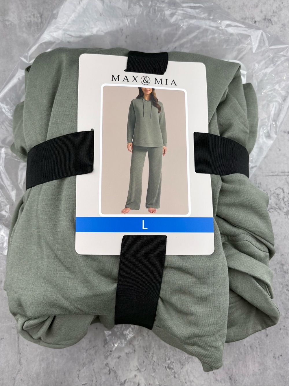 Max & Mia Two-Piece Lounge Set w/Hooded Tunic and Pant size large